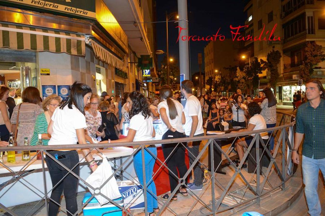 La Noche en Blanco llena de actividad las calles y comercios de Guadix