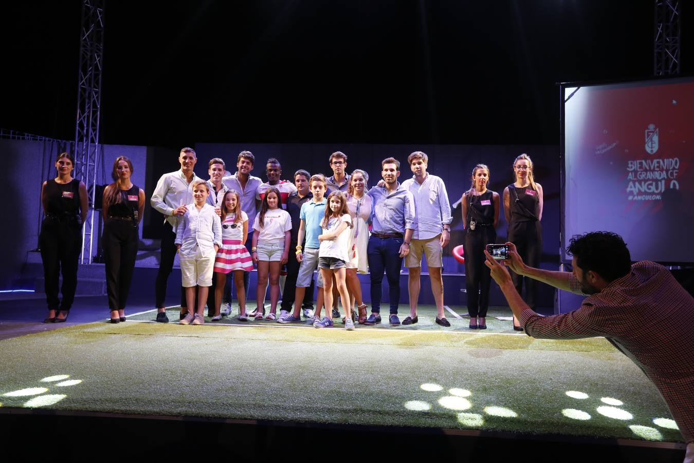 Angulo: &quot;Quiero marcar al menos diez goles&quot;