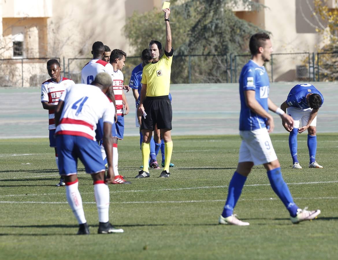 El Granada B exhibe inteligencia y pegada para aniquilar al Linares