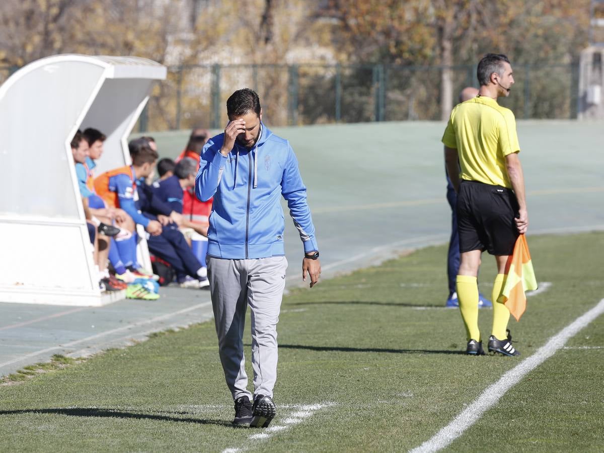 El Granada B exhibe inteligencia y pegada para aniquilar al Linares