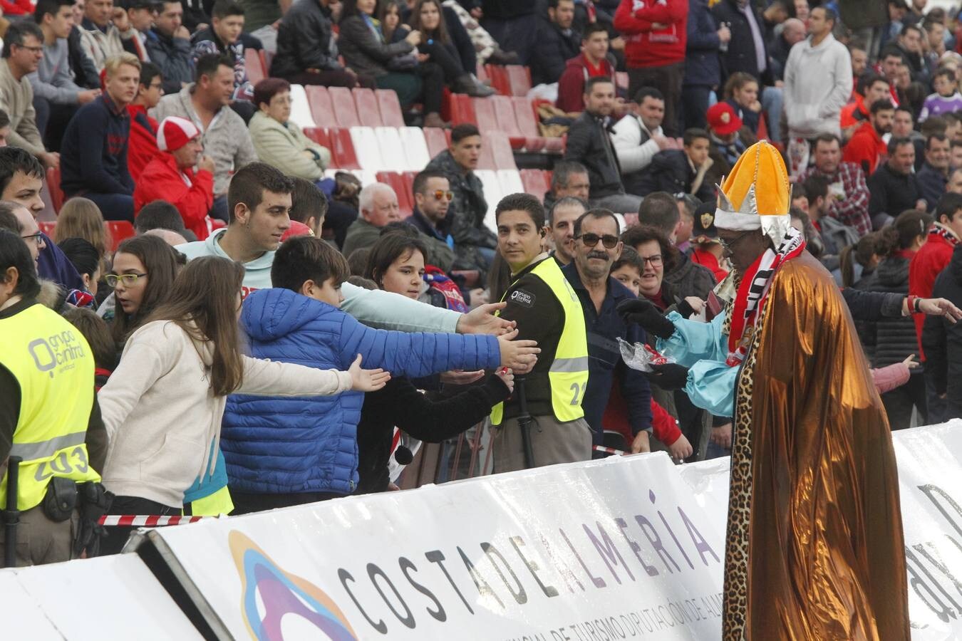El balón parado vuelve a herir de muerte al Almería