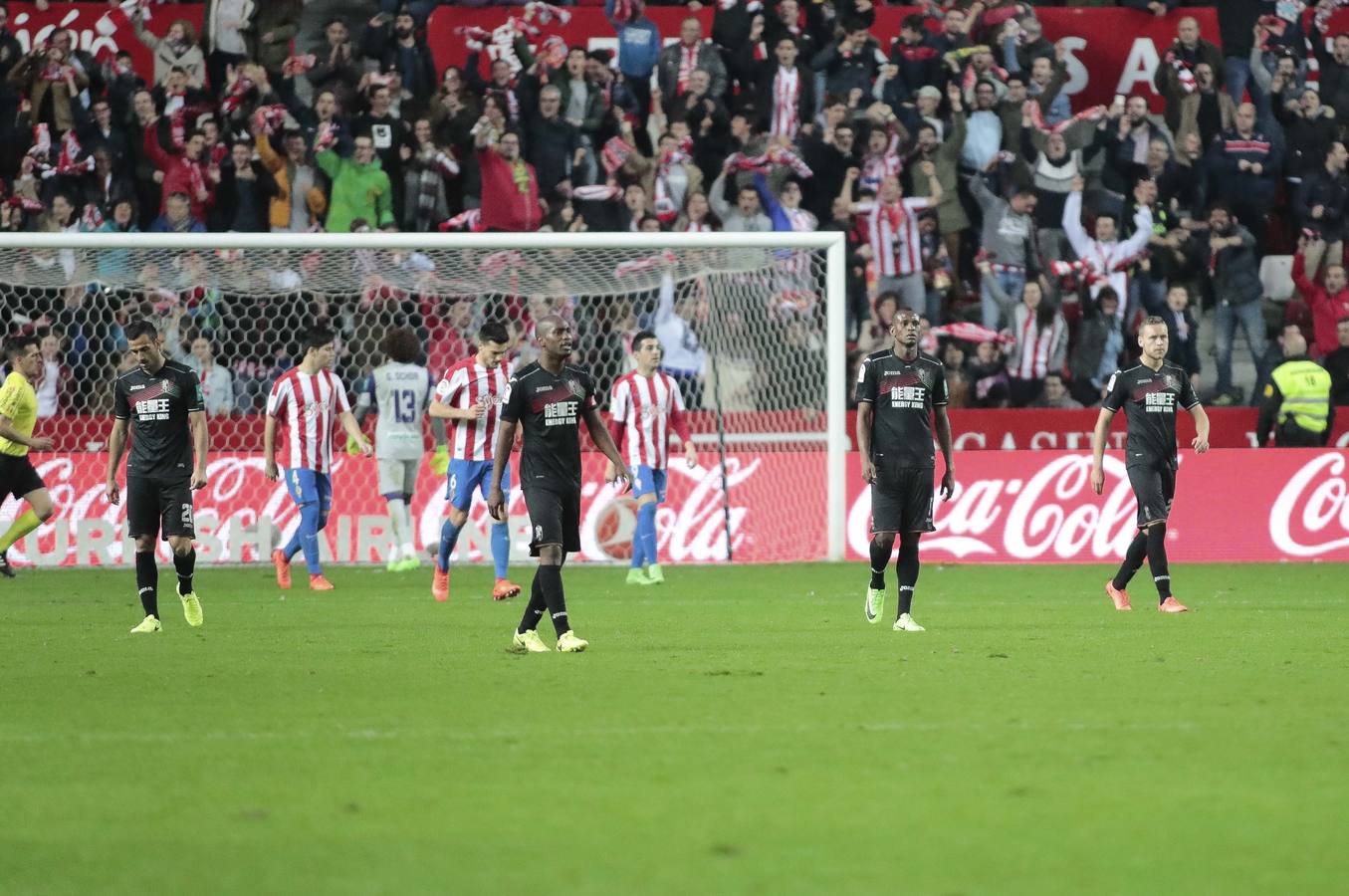 Las fotos de la derrota del Granada contra el Sporting