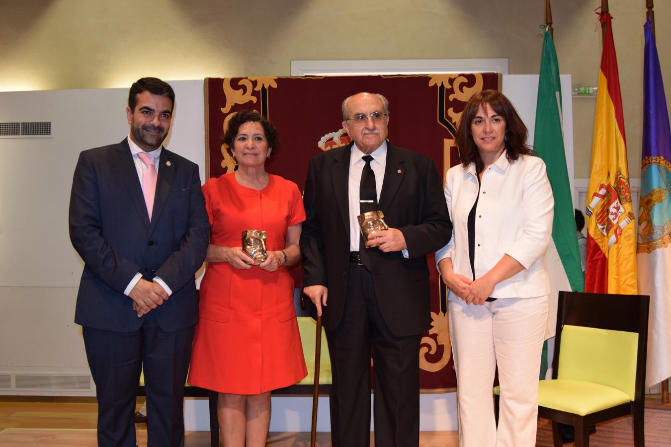 Premios Ibn al-Jatib a la UGR y José Tarifa