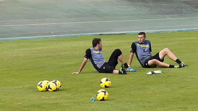 Dimitrievski, Sulayman y Success, a las órdenes de Caparrós