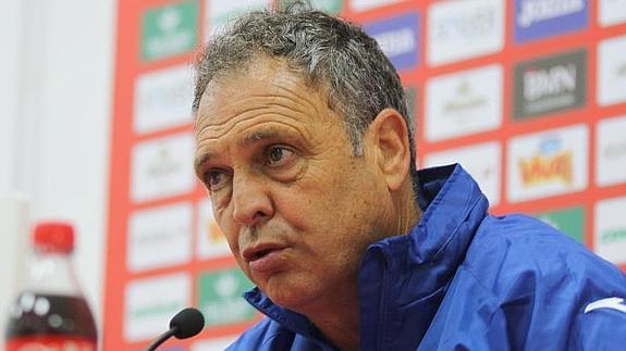 Caparrós: "En el fútbol escucho a todo el mundo"