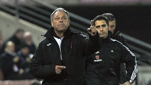 «Me quedo con la victoria, vamos a intentar pasar»