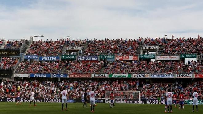 Encuéntrate en la grada del Granada-Sevilla