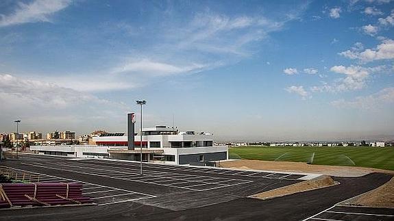 Una casa para crecer desde abajo