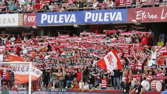 Encuéntrate en las gradas de Los Cármenes