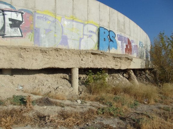 Real Jaén y Ayuntamiento plantean que sea la Junta la que arregle el coliseo blanco
