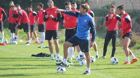 "El Almería va a competir"