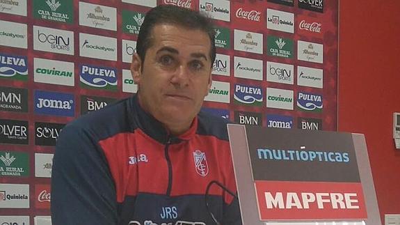 Sandoval: "Si un equipo encaja muchos goles tiene síntomas para pasarlo mal"