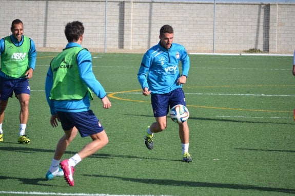 Iván: «Debutar con el primer equipo es lo que todo canterano espera»