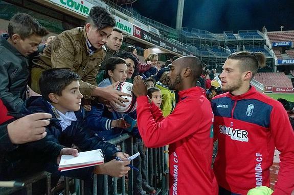 Sandoval no prepara sorpresas para los flancos en defensa