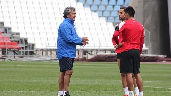 Dubarbier y José Ángel entran en la lista de la UD Almería para jugar