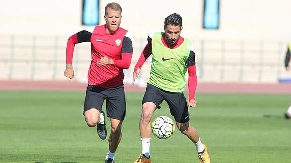 Morcillo y Lolo Reyes, del descanso a la titularidad