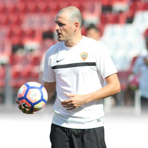 Nunca con la misma piedra