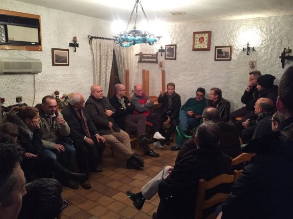 La afición blanca se moviliza