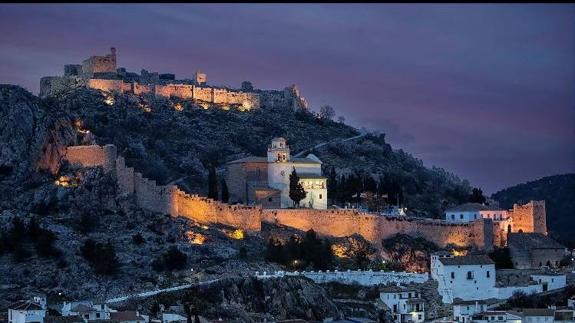 Logitravel promociona Moclín y sus pueblos en sus rutas en coche por el legado andalusí