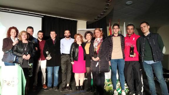 Moclín premia la lucha por la igualdad de su vecina Dolores Fernández, presidenta de Romi