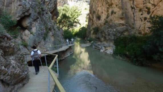 La Ruta del Gollizno de Moclín multiplica su atractivo con miradores y más servicios para el senderista