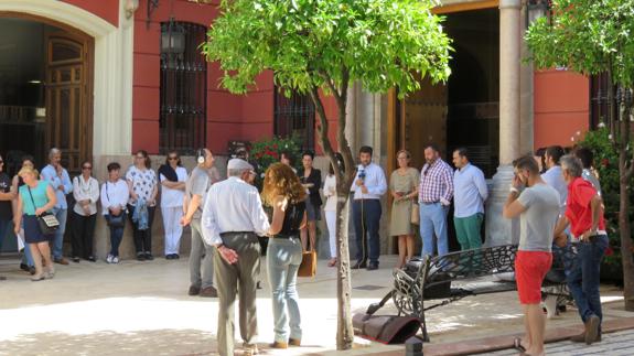 Loja guarda un minuto de silencio por las víctimas de Manchester