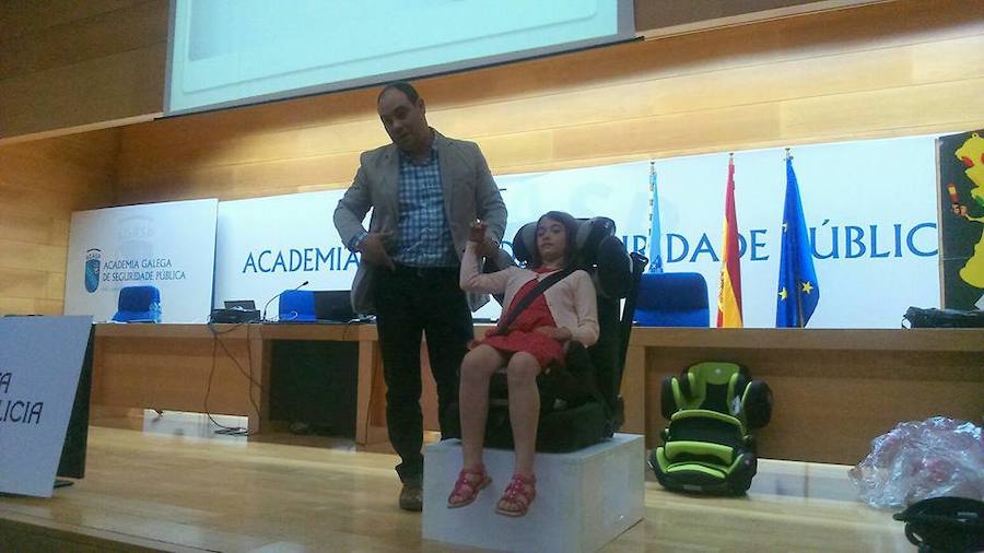 La Unión Nacional de Jefes de Policía Local distingue a Ricardo Alemán con una medalla