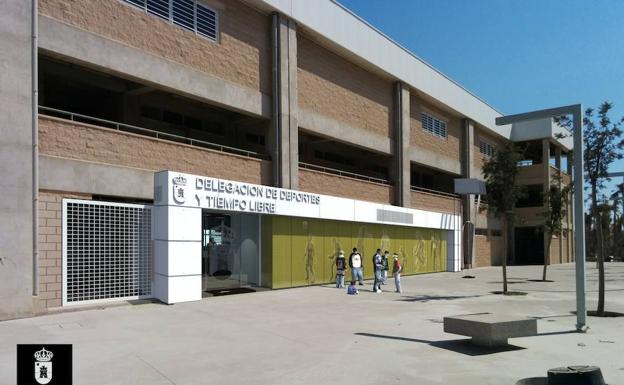 Una veintena de empresas aspiran a reformar las futuras oficinas de Deportes