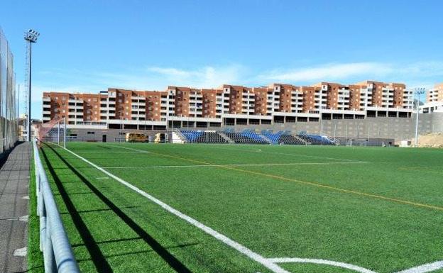 PSOE, IU y Tú Decides reclaman apoyo al Poli Aguadulce y más instalaciones