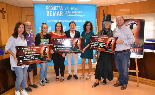 Glamour Roquetas ganó el segundo concurso de escaparates de Halloween