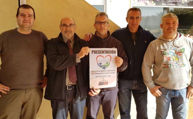 Nace una asociación para defender los intereses de los comerciantes de la Urbanización