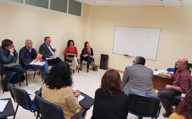 Roquetas prepara la aplicación de su Plan Local de Integración con los fondos EDUSI