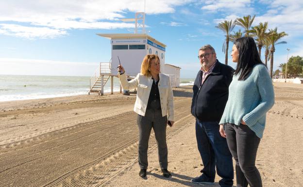El PSOE exige «soluciones definitivas» contra la pérdida de arena en las playas