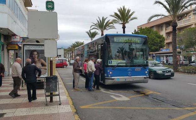 Críticas de Ciudadanos e Izquierda Unida por la falta de políticas «reales» de movilidad