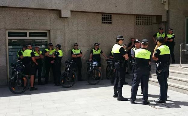 Más de 200 candidatos aspiran a las cuatro nuevas plazas de la Policía Local