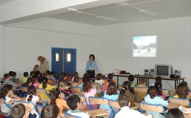 Apoyo unánime a la adhesión de Roquetas al programa de Agente Tutor para los colegios