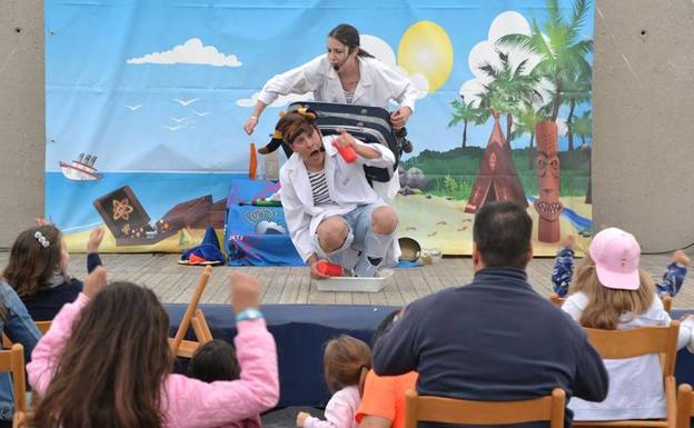 Éxito de la primera jornada del Ciencia Park en Los Bajos