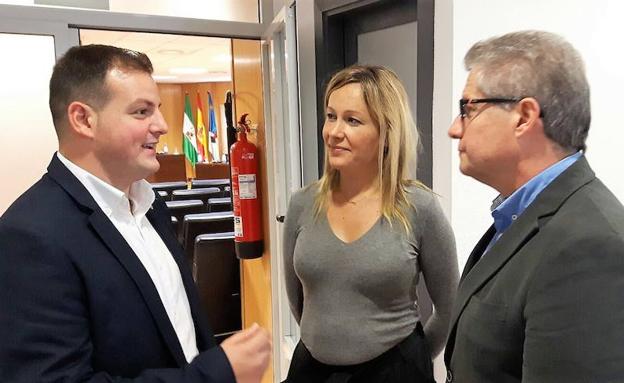 Cs critica que el Ayuntamiento no tenga en cuenta las necesidades de los estudiantes en las bibliotecas