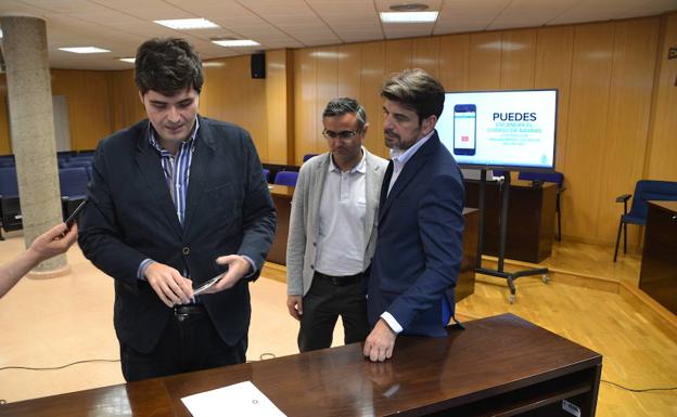 Los roqueteros pueden pagar ya sus recibos a través del teléfono móvil