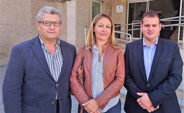 Cs considera «intolerable» que el Ayuntamiento se convierta en empleador un año de las elecciones