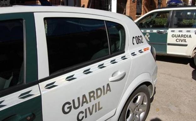 Lo arrestan por propuestas sexuales a una mujer que se sentó junto a él en un banco público