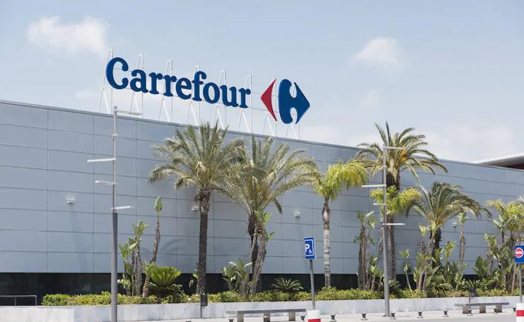 Todo listo para la apertura del hipermercado Carrefour