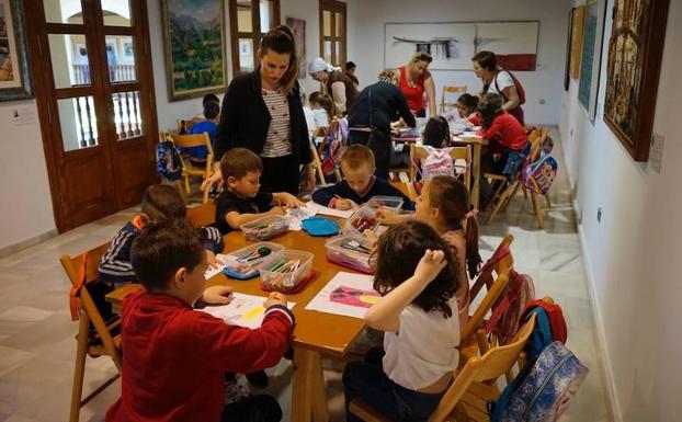 Cultura licita el contrato de los talleres escolares del próximo curso escolar