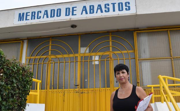 IU exige transparencia en la adjudicación de los puestos del Mercado de Aguadulce
