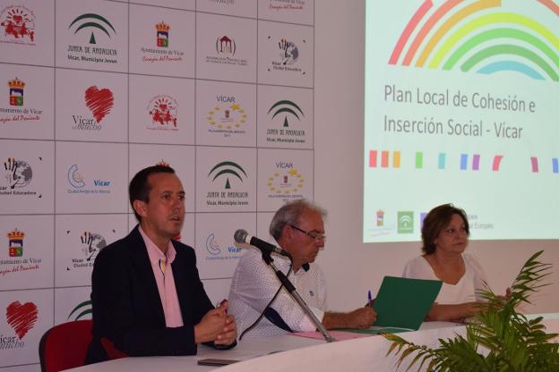 Vícar recibirá un millón de euros de la Junta para mejorar la calidad de vida en zonas desfavorecidas