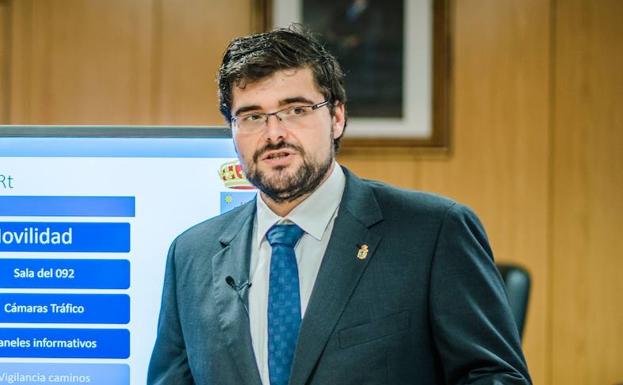 El PP pide «lealtad institucional»al PSOE con el hospital y que medie para resolver el transporte escolar