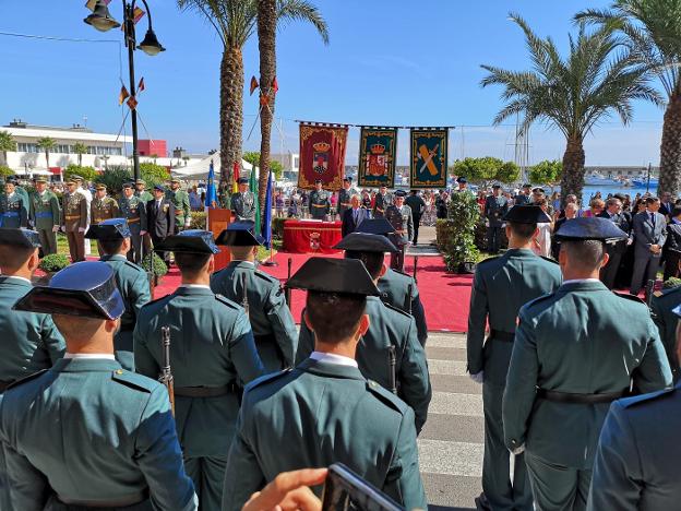 Roquetas de Mar se volcó con la Guardia Civil