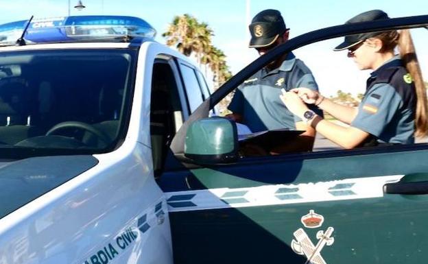 Detenido un vecino de Roquetas acusado de tres delitos de robo con fuerza y otro en grado de tentativa