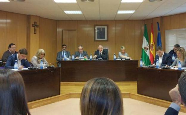 IU insta a poner en marcha los acuerdos para sacar viviendas en alquiler social