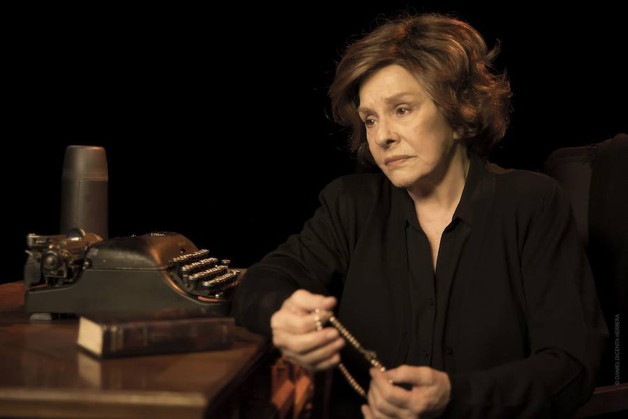Lola Herrera estará 'Cinco horas con Mario' en Roquetas de Mar
